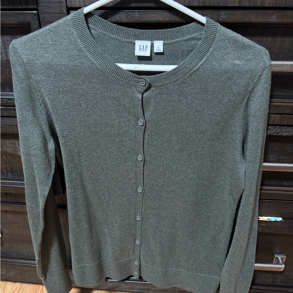 GAP Women's Green Cardigan Sweater